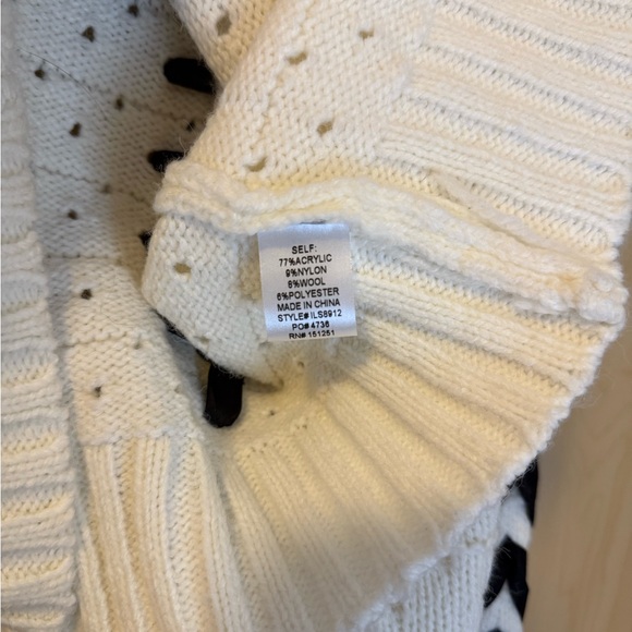 In-Loom Threaded Ribbon Knit Cardigan - Picture 5 of 6